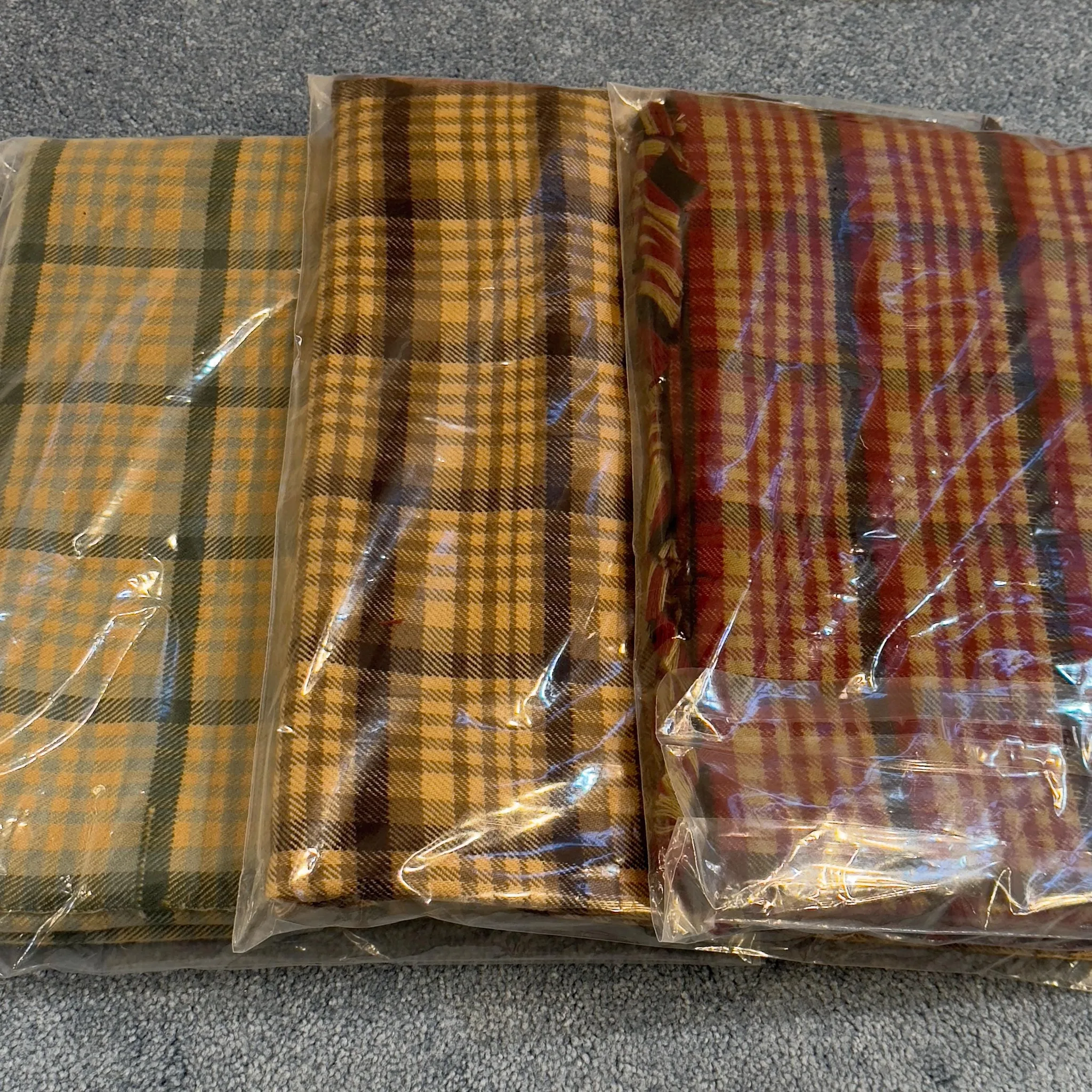 Shawl, Lohi, Checkered, Punjabi, Indian, Rustic, Meditation, Mindfullness, Yoga, Wool, Winter, photo 2
